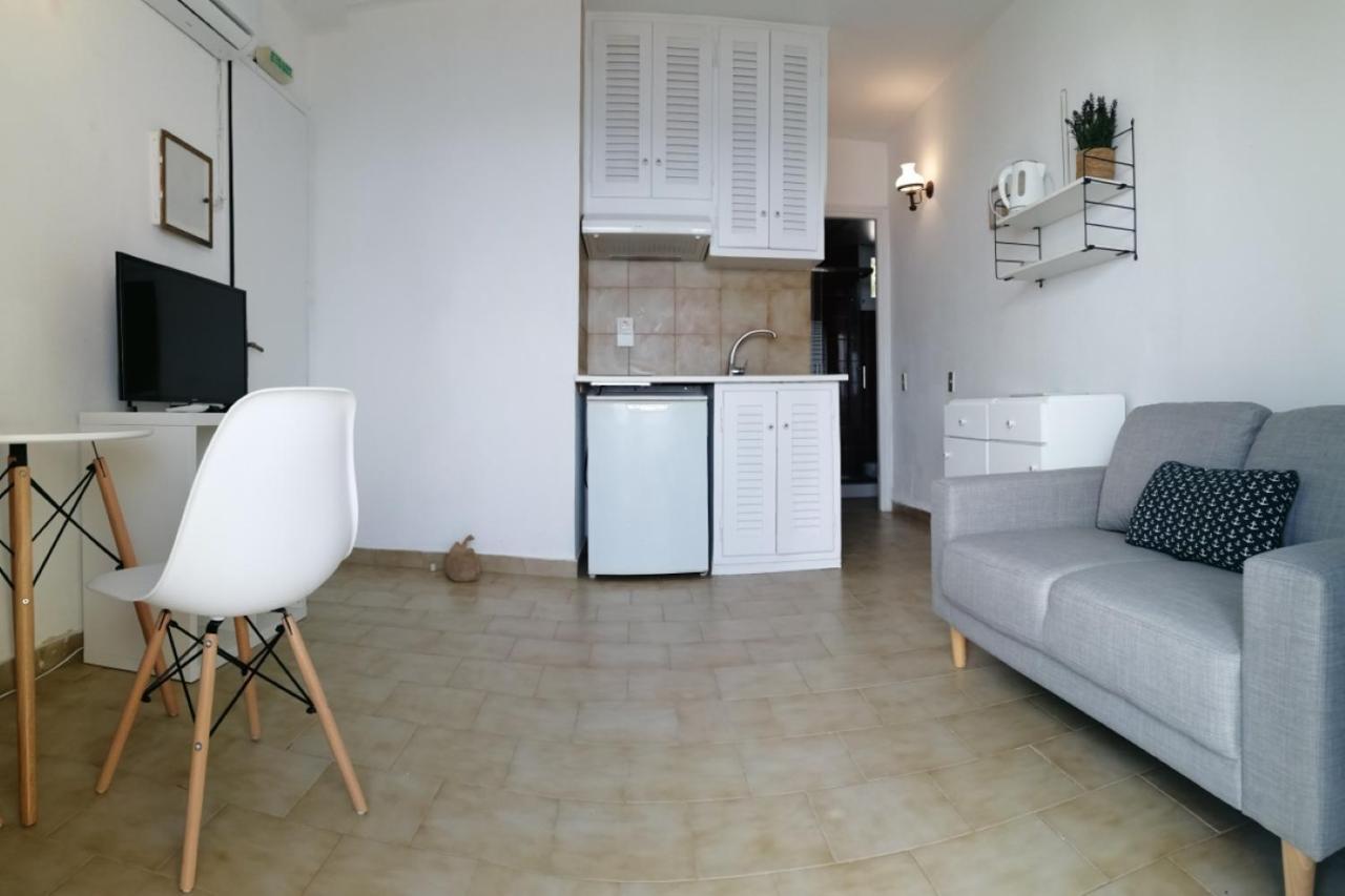 Apartment New Era 31 Menigos *